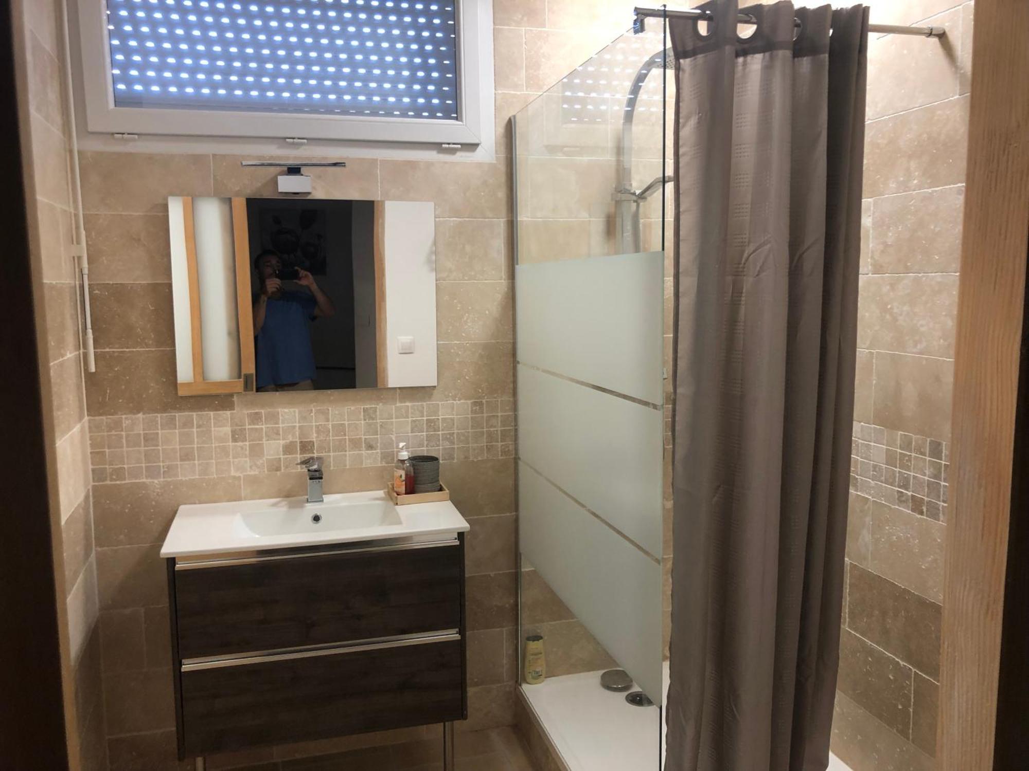 Maison De Village En Duo Avec 150m2 Au Rdc Et La Parentale Ou En Famille Avec 4 250m2 Interieur * Montfaucon (Gard)