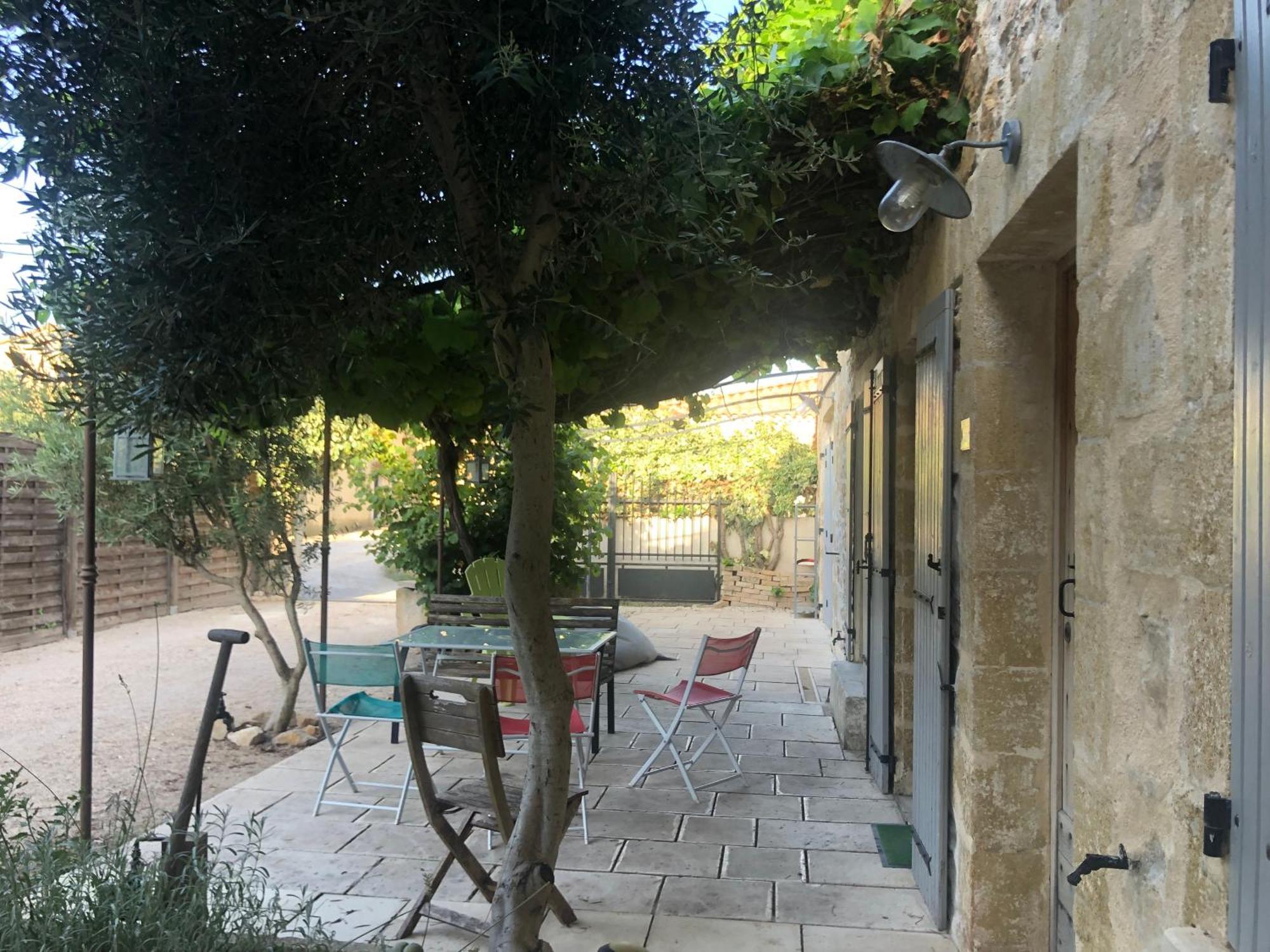 Maison De Village En Duo Avec 150m2 Au Rdc Et La Parentale Ou En Famille Avec 4 250m2 Interieur Holiday home *
