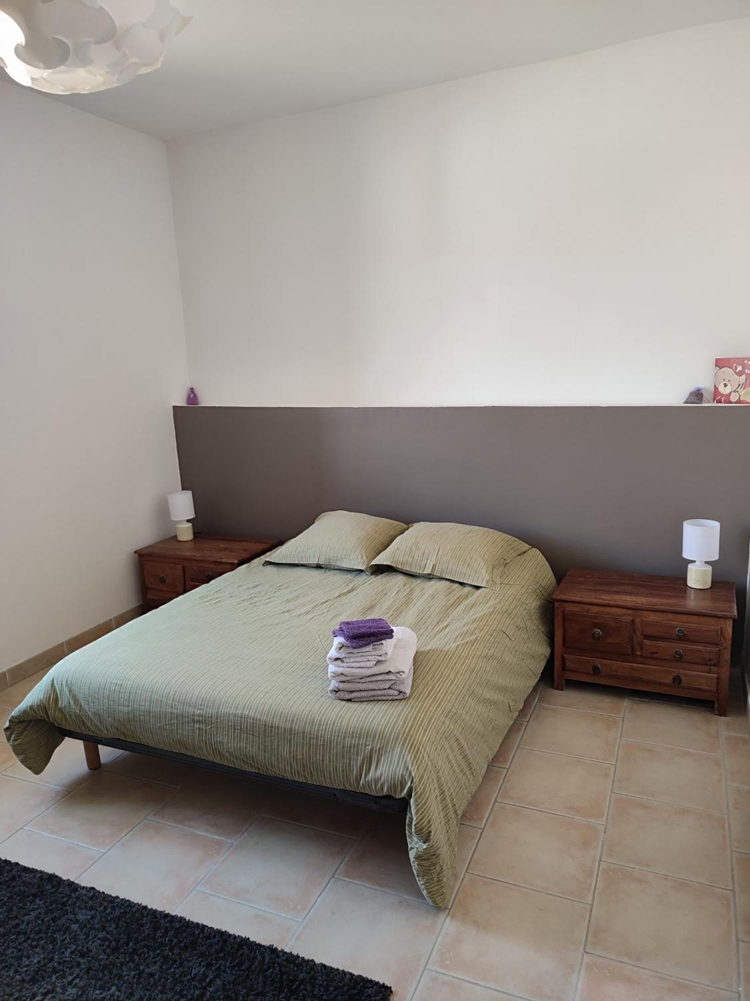 Maison De Village En Duo Avec 150m2 Au Rdc Et La Parentale Ou En Famille Avec 4 250m2 Interieur
